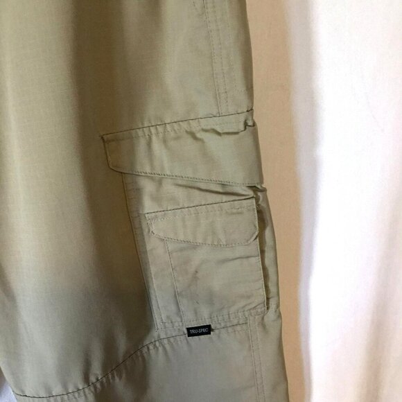 Tru-Spec Men's Tactical Cargo Pants in Khaki Size 38-30 Uniform Security Career - Picture 3 of 16